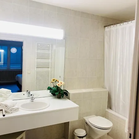Prado Hotel 3*