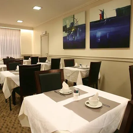Prado Hotel 3*