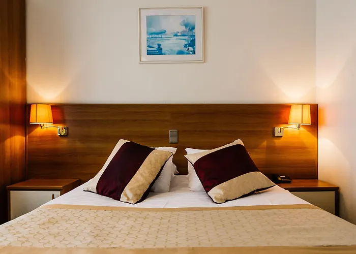 ホテル プラド 3*